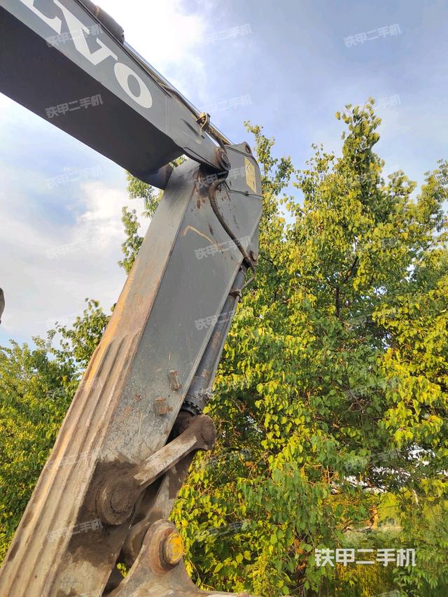 小臂整體左后（工作和回轉(zhuǎn)裝置）