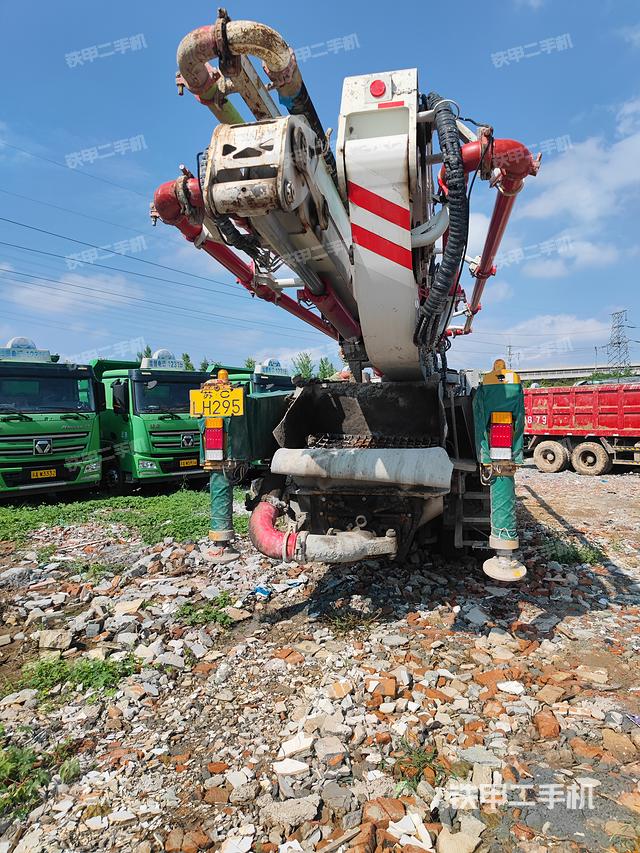 整机右后45°（设备外观及核心部件）