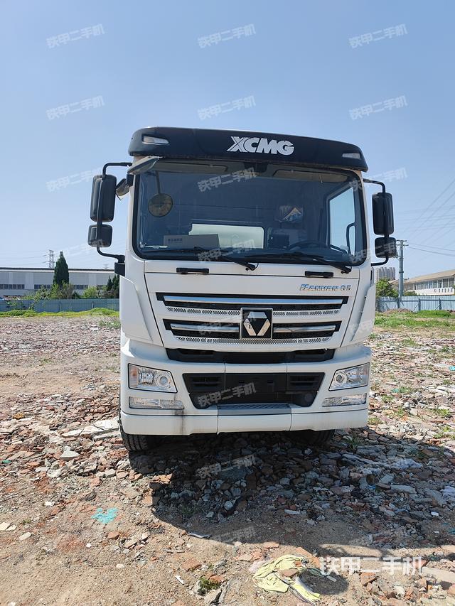 整机右后45°（设备外观及核心部件）