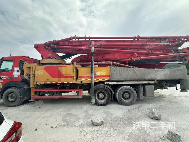 整机右后45°（设备外观及核心部件）