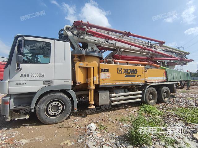 整机右侧（设备外观及核心部件）