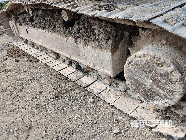 单侧履带整体（整机外观）