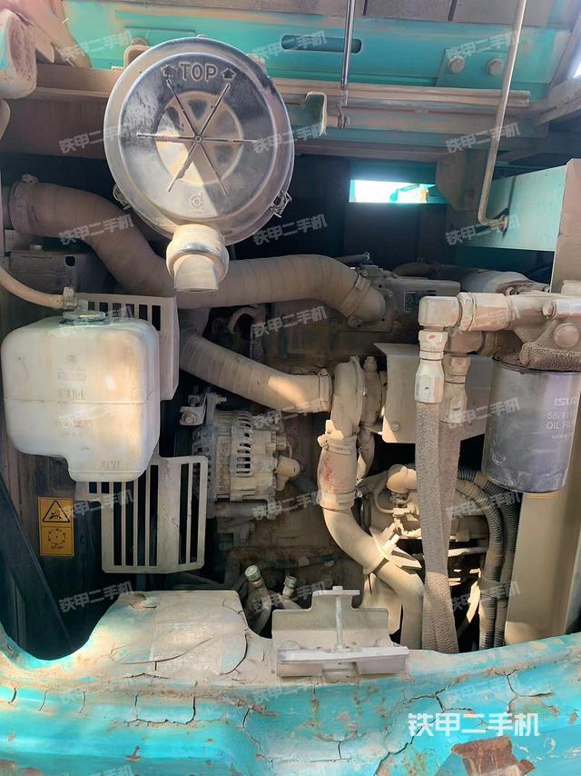 发动机整体俯视（整机外观）