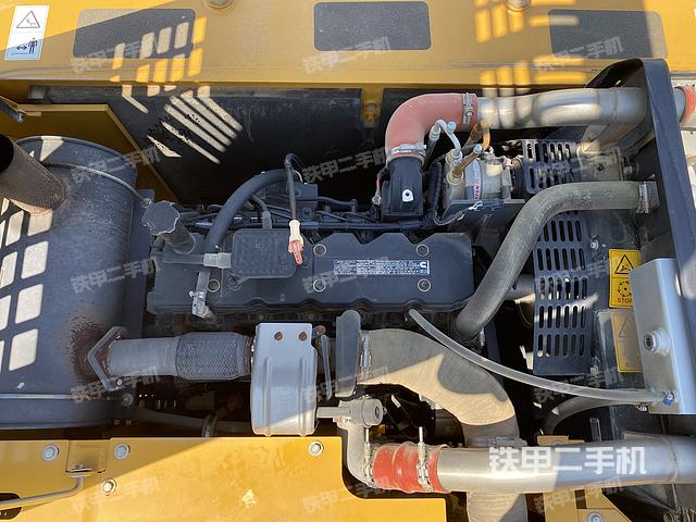 发动机整体俯视（整机外观）