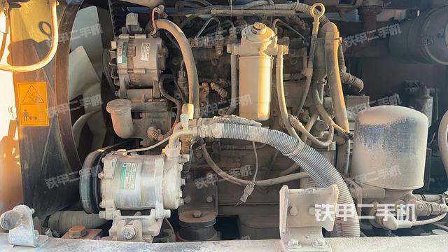 发动机整体俯视（整机外观）