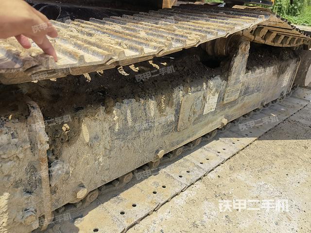 单侧履带整体（整机外观）