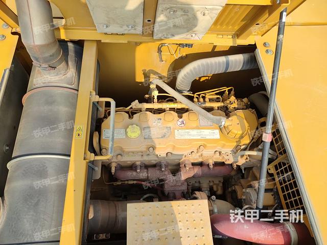 发动机整体俯视（整机外观）