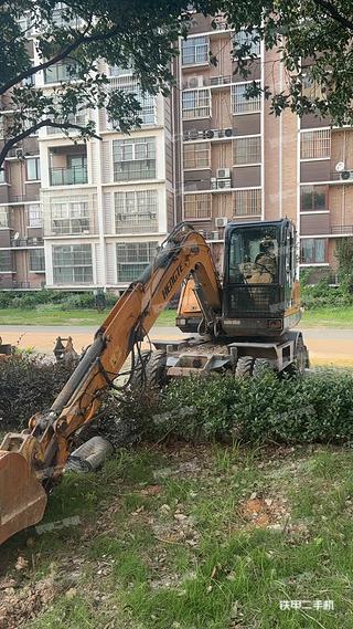 马鞍山市出售 恒特重工 HT75W 挖掘机
