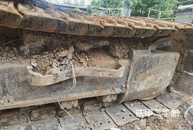 单侧履带整体（整机外观）