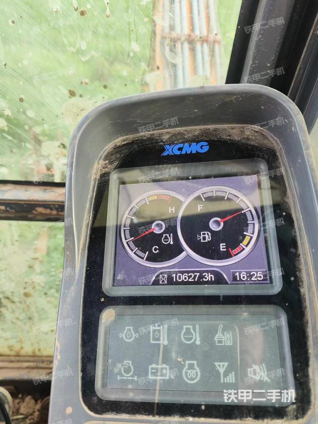 驾驶室整体（整机外观）