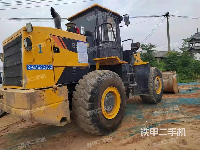 整机右后45°（整机外观及大件）