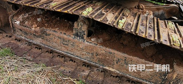 单侧履带整体（整机外观）