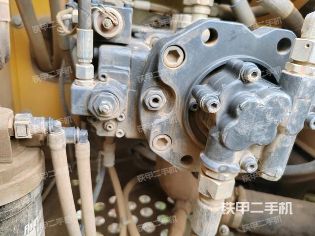 液压泵室（大件舱室）