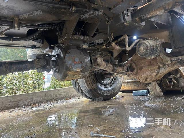 单侧履带整体（整机外观）