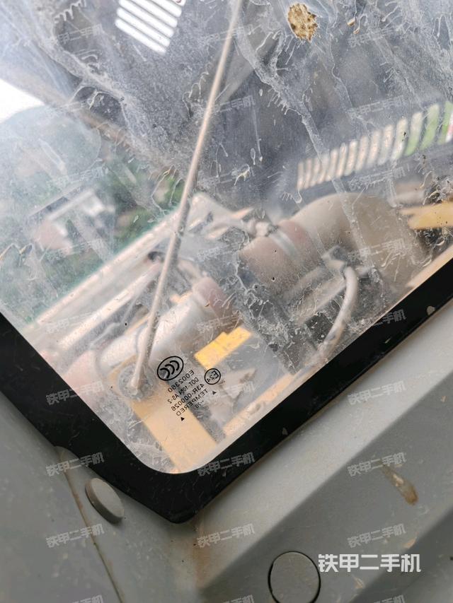 顶棚整体（驾驶室部分）