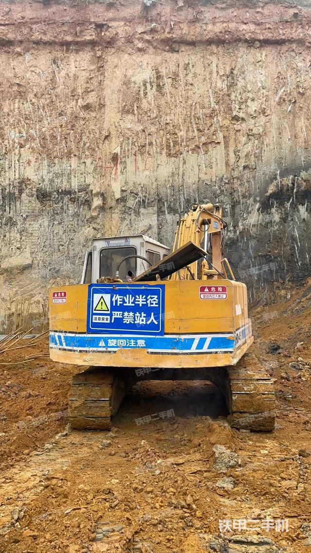 整机右后45°（整机外观）