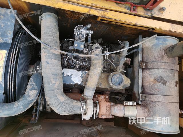 发动机整体俯视（整机外观）