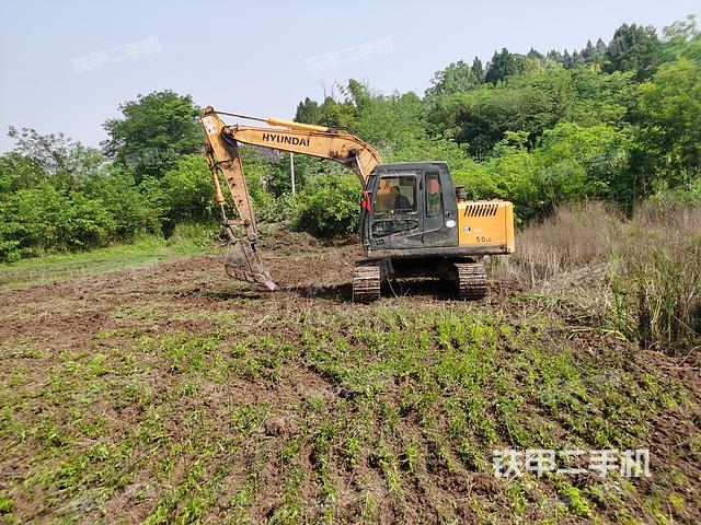 驾驶室整体（整机外观）