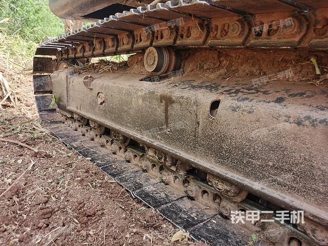 单侧履带整体（整机外观）