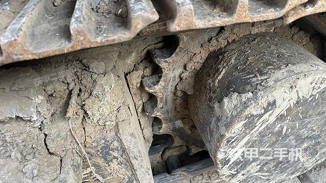 单侧履带整体（整机外观）