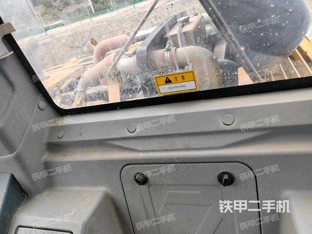 驾驶室正侧（驾驶室部分）