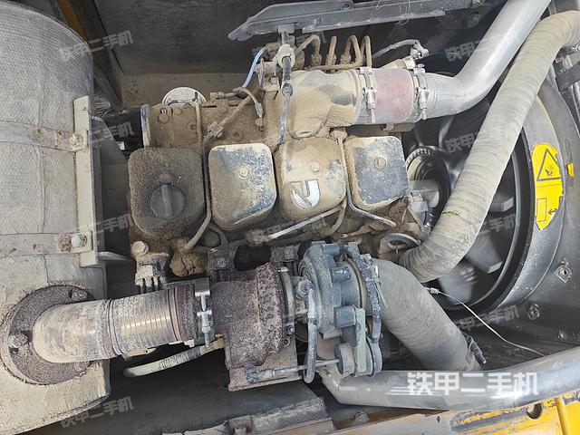 发动机整体俯视（整机外观）