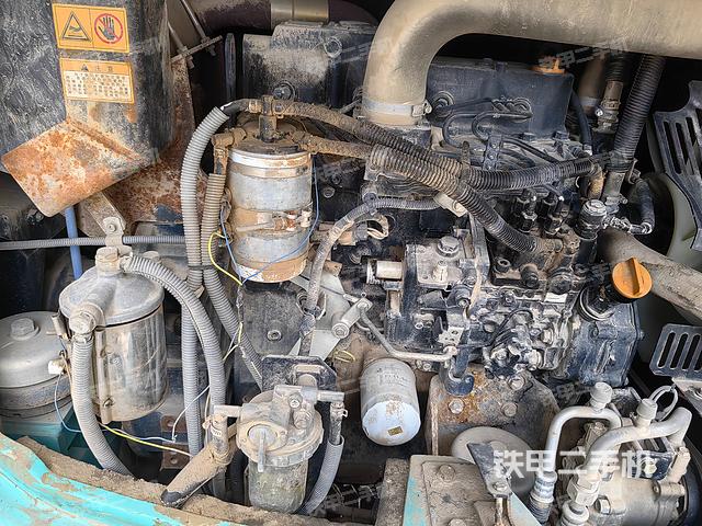 发动机整体俯视（整机外观）