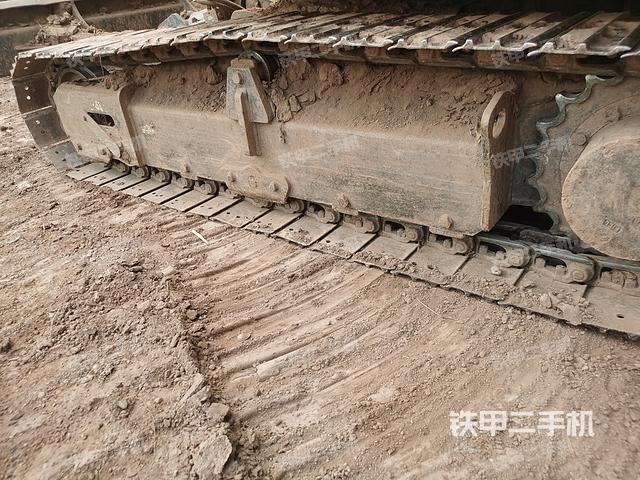 单侧履带整体（整机外观）