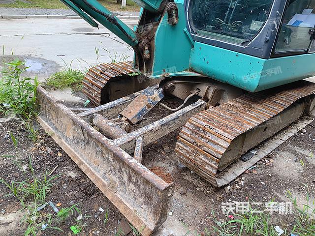 驾驶室整体（整机外观）