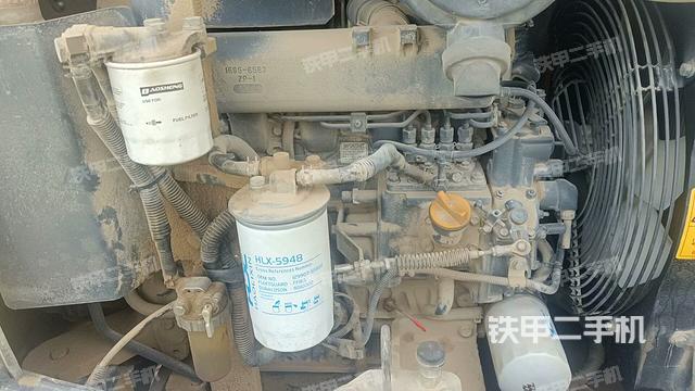 发动机整体俯视（整机外观）