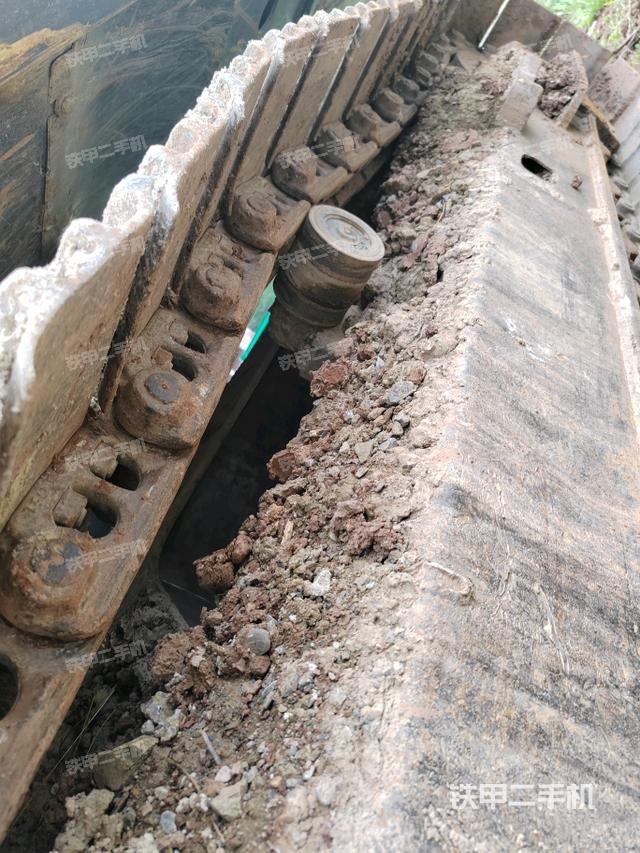 左侧行走马达盖板（行走机构）