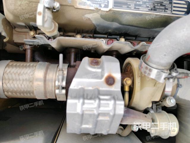 气门室盖螺丝特写（上车部件）