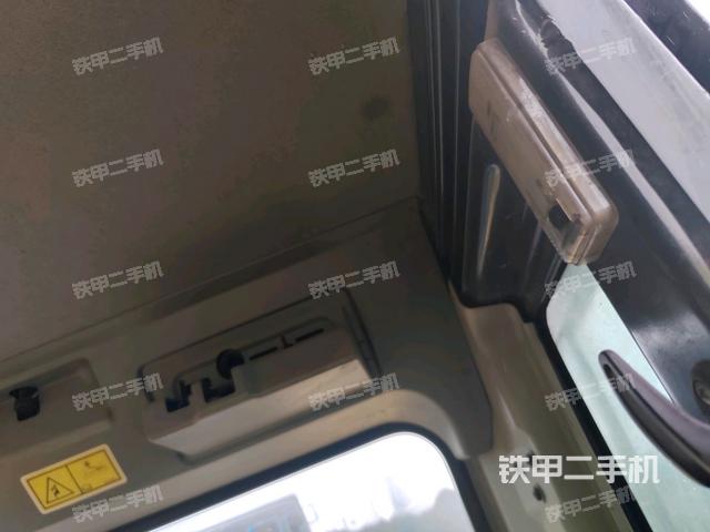 驾驶室正侧（驾驶室部分）