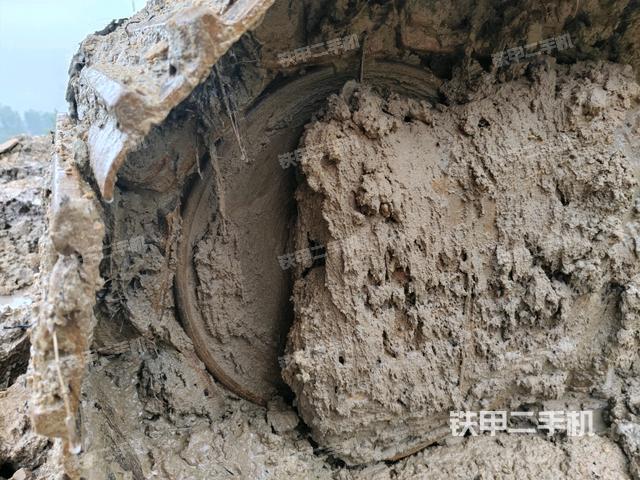 右侧履带整体（行走机构）