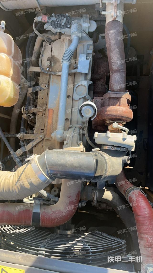 发动机整体俯视（整机外观）