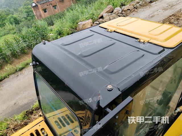 驾驶室顶部俯视（上车部件）