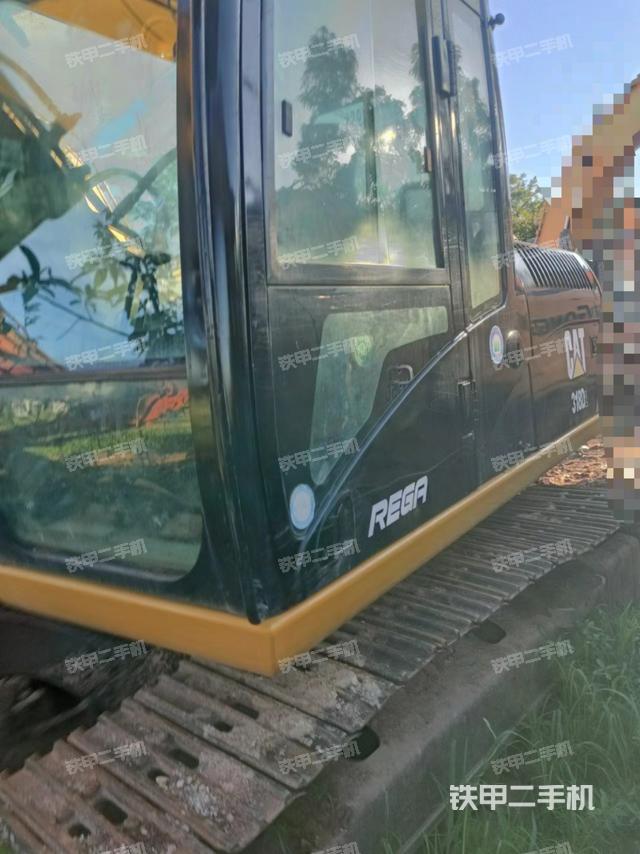 驾驶室整体（整机外观）