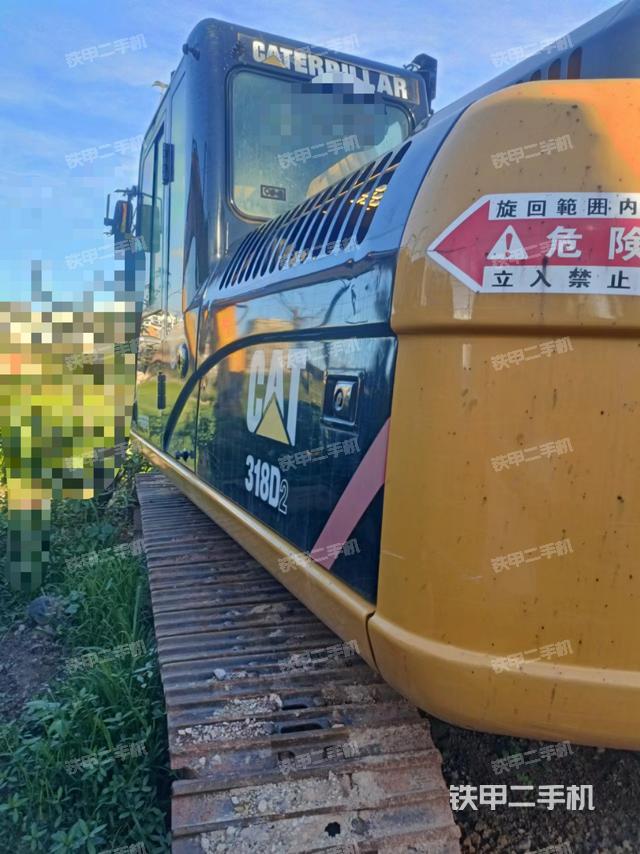 卡特彼勒CAT®318D2 L 小型液压挖掘机