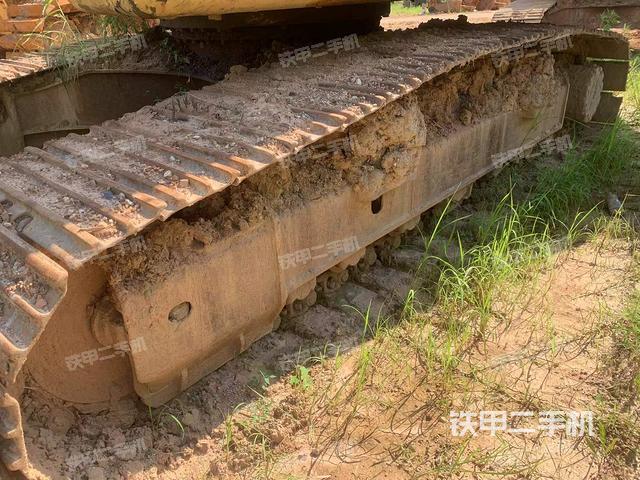 单侧履带整体（整机外观）