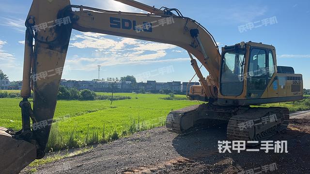 整机右后45°（整机外观）