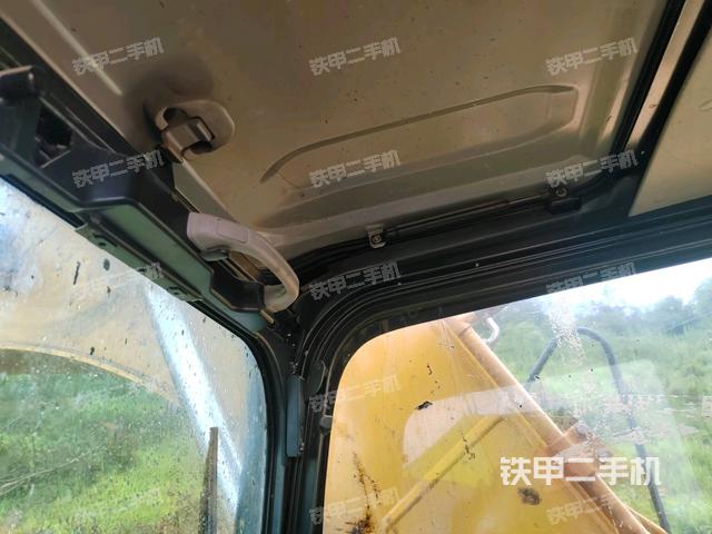 左后方玻璃角标（驾驶室部分）