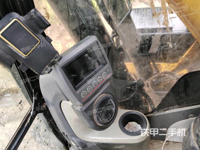 驾驶室左后45度（驾驶室部分）