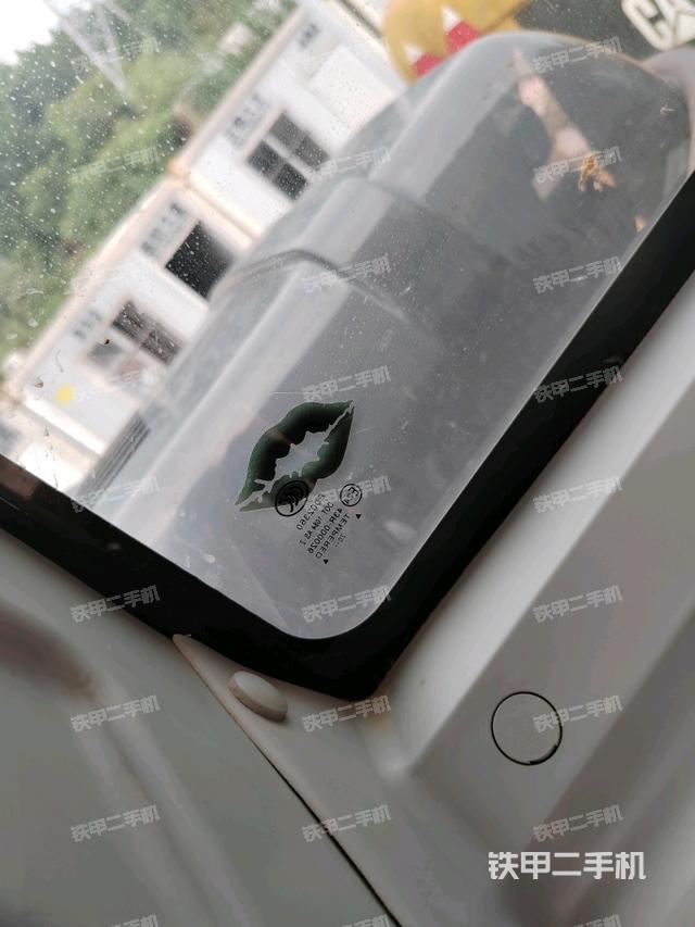 驾驶室左前45度（驾驶室部分）