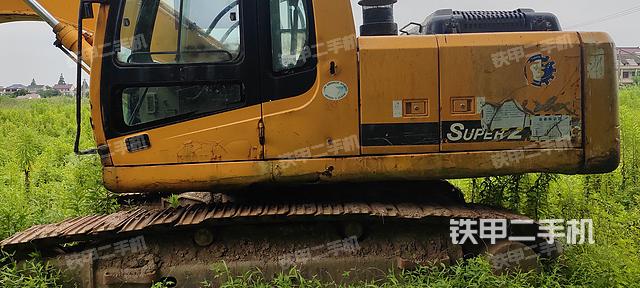 单侧履带整体（整机外观）