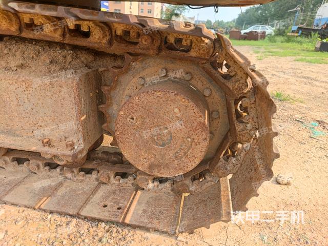 左驱动轮（行走机构）