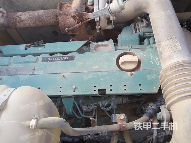 发动机整体俯视（整机外观）