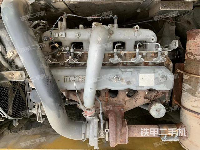 发动机整体俯视（整机外观）