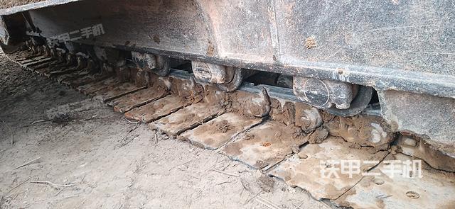 单侧履带整体（整机外观）