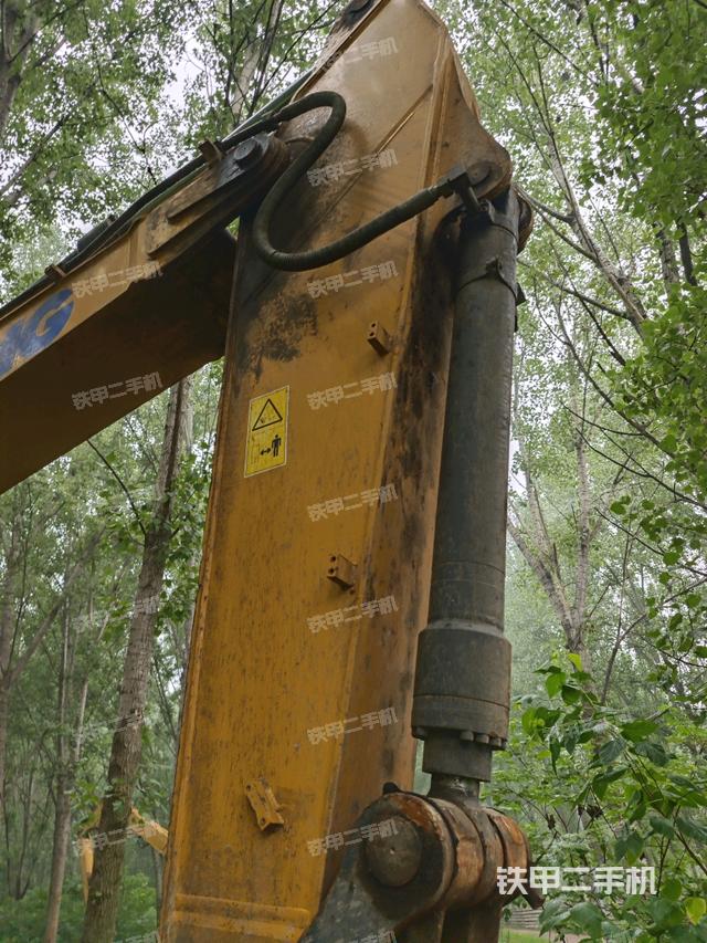 小臂整體右前（工作和回轉(zhuǎn)裝置）