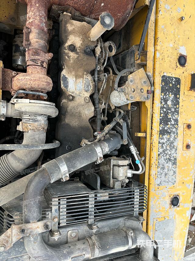 发动机整体俯视（整机外观）